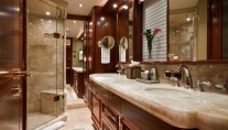 Yacht AMARULA SUN -   Master Ensuite
